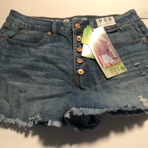Woman’s super high rise button fly mom vintage reunion shorts